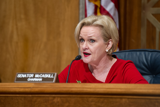 McCaskill Seeks Answers on Which is Cheaper for Taxpayers: Contractors or Federal Employees